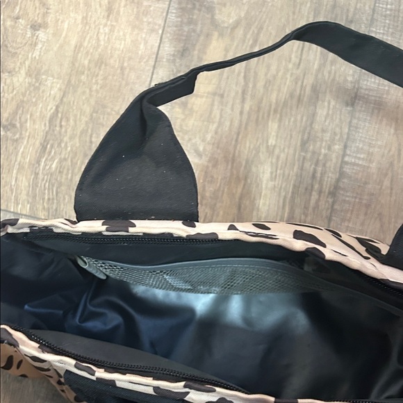 Black and Cream Leopard Print Food Storage Bag - Picture 2 of 3